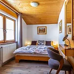 Rodinné Alpinka 3* Oscadnica