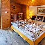 Pensión Rodinné Alpinka Oscadnica