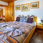Pensión Rodinné Alpinka Oscadnica