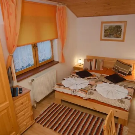 Rodinne Apartmany Alpinka Guest house