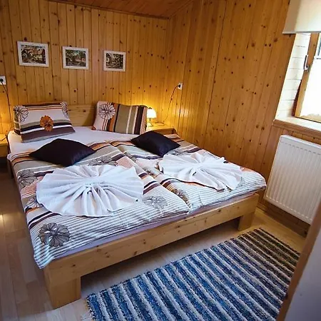Rodinne Apartmany Alpinka Guest house