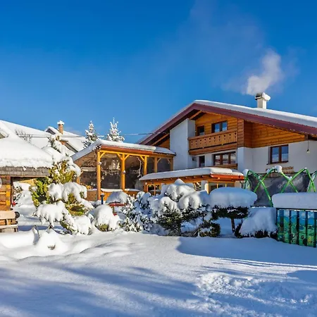 Rodinne Apartmany Alpinka 3* Oscadnica