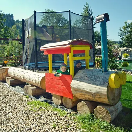 Pensjonat Rodinne Alpinka Oszczadnica